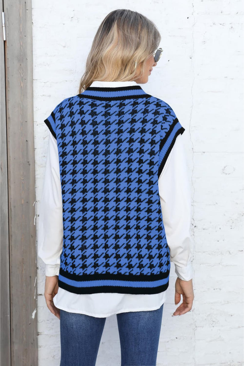 Aya Ribbed V-Neck Sleeveless Sweater