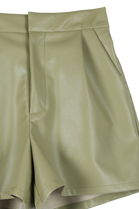 Ginna Vegan leather shorts