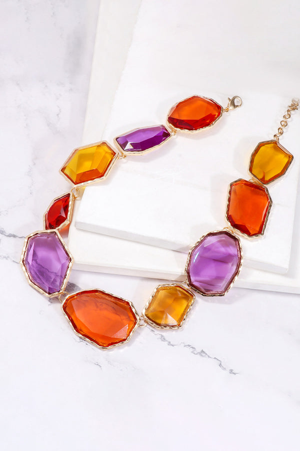 Kathryn Geometrical Shape Zinc Alloy Frame Resin Necklace