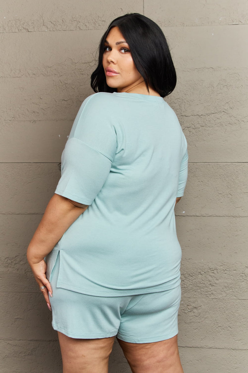 Anika Plus Size Lounge Set in Light Green