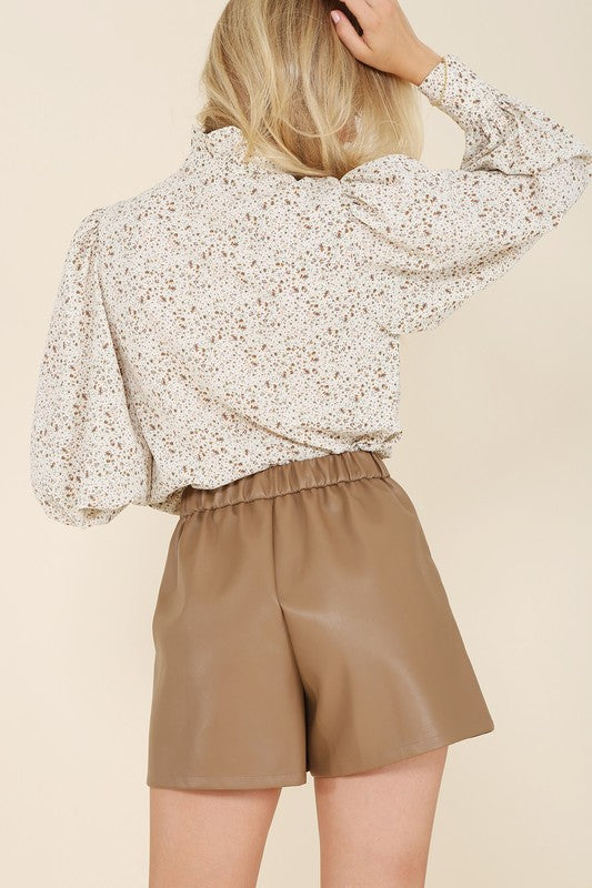 Ginna Vegan leather shorts