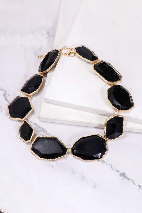 Kathryn Geometrical Shape Zinc Alloy Frame Resin Necklace