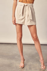Julia Leather Short Pants in Ivory