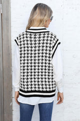 Aya Ribbed V-Neck Sleeveless Sweater