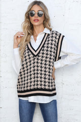 Aya Ribbed V-Neck Sleeveless Sweater
